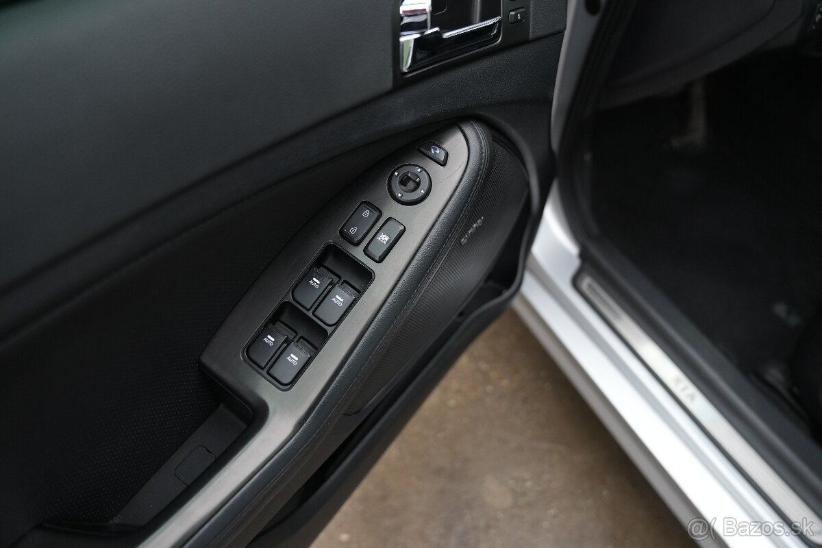 Kia Optima 2.0 CVVT Hybrid-benzín, SR auto - 9