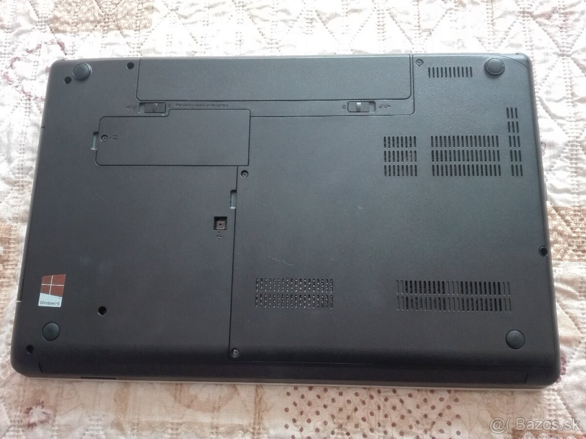 Lenovo. Intel. 15,6" HD+. 500 GB . 8 GB RAM. nVidia 6GB. - 9