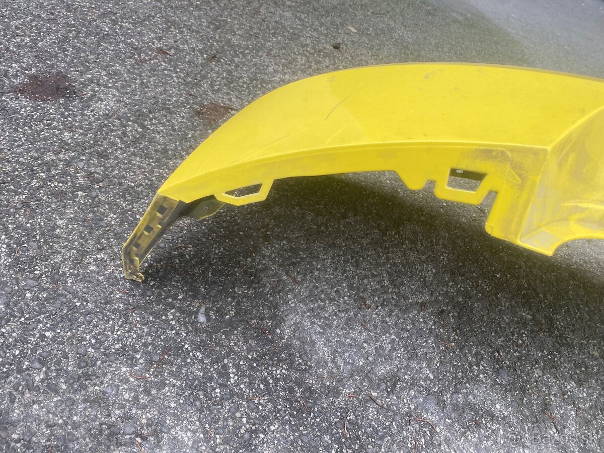 Škoda Fabia 3 zadny naraznik - 9