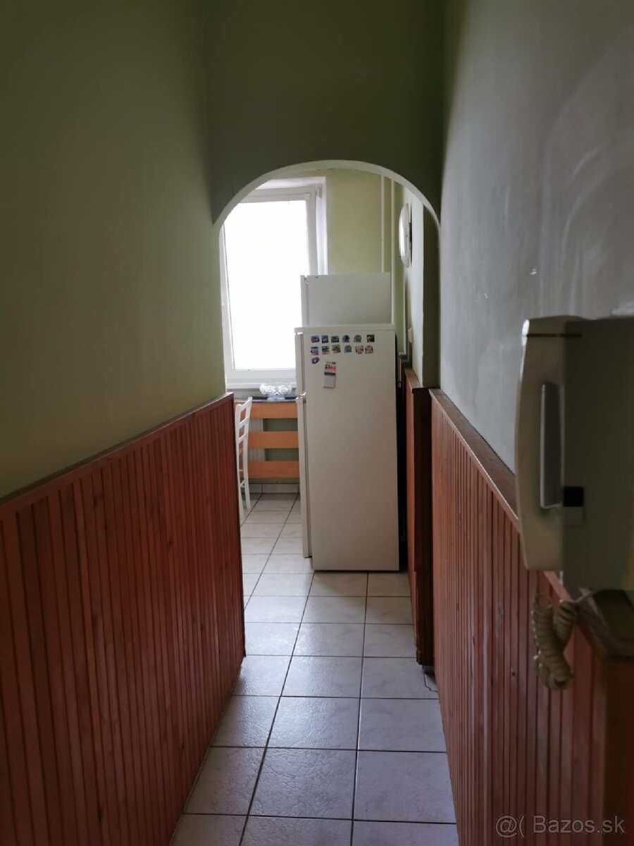 Slnečný 3-izbový byt, 83m2, 2 balkóny, Stred - 9