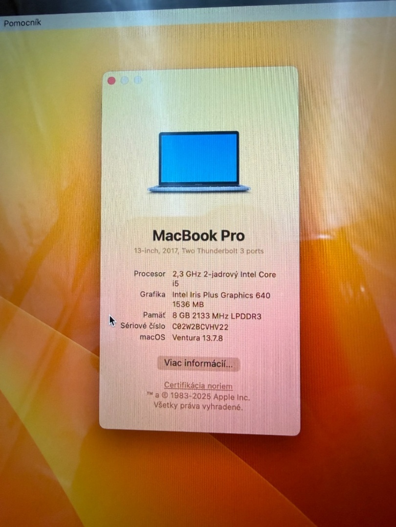 MacBook Pro 13 2017 i5 / 8GB RAM / 256GB SSD - 9