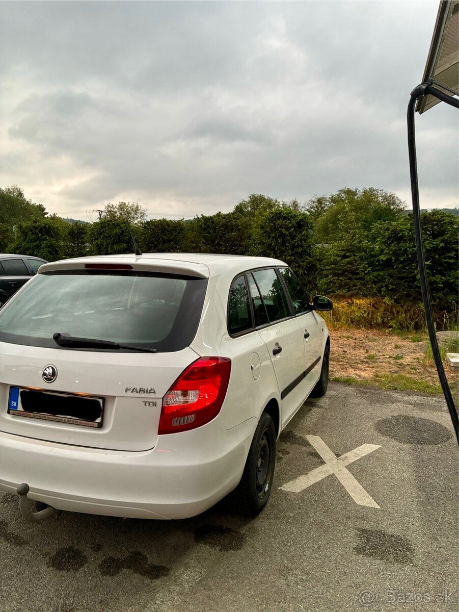 Škoda Fabia 2 - 9