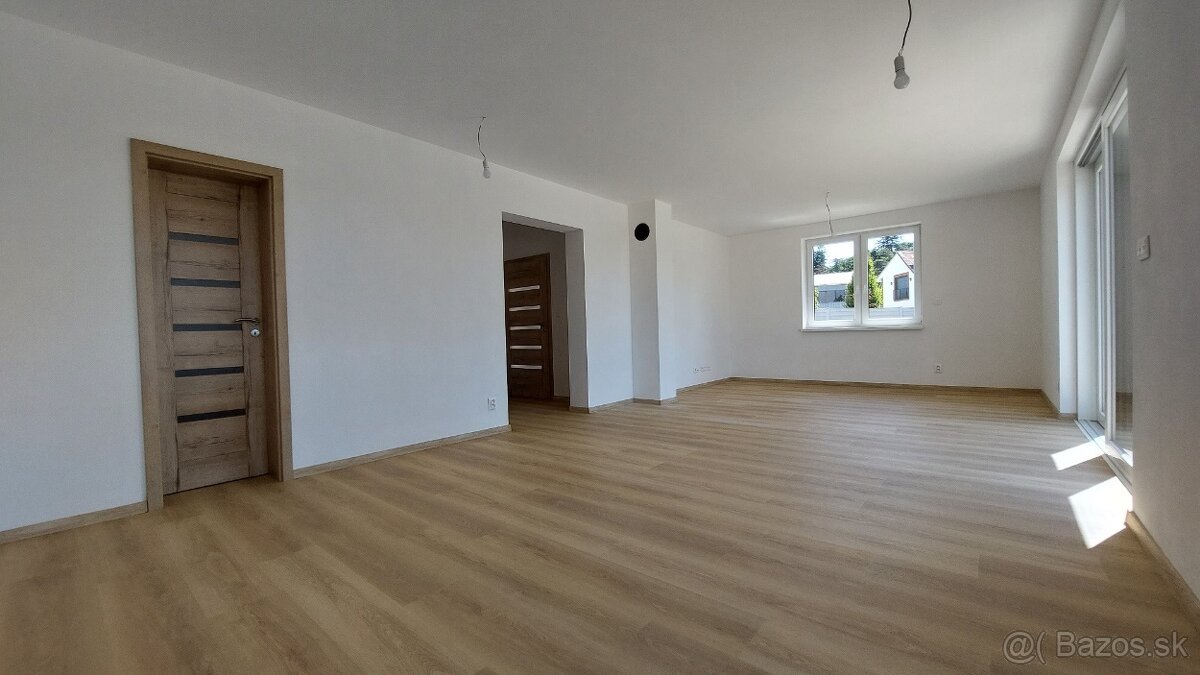 TOP CENA ZA NOVOSTAVBU - NEMČIŇANY - 9