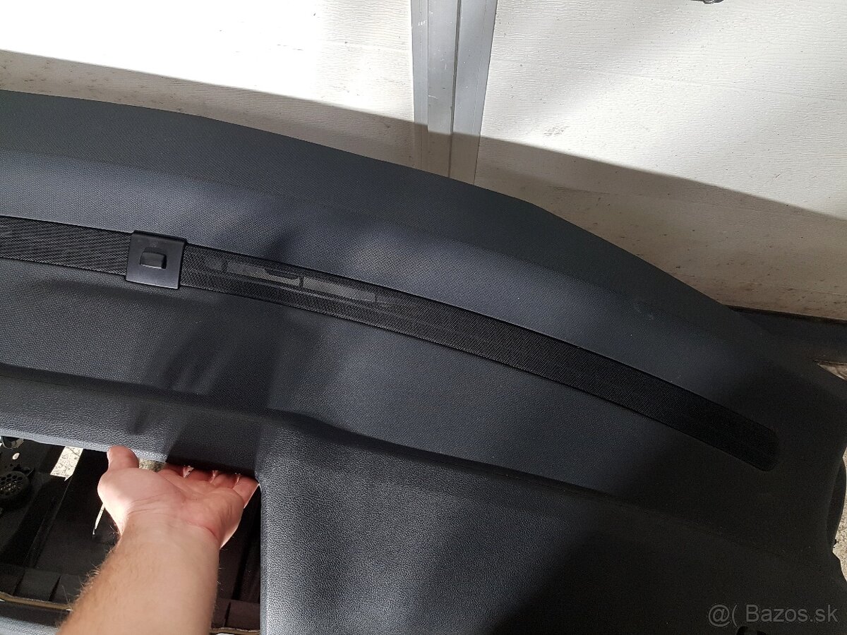 Predám originálnu palubovku Škoda Octavia 2 Facelift - 9