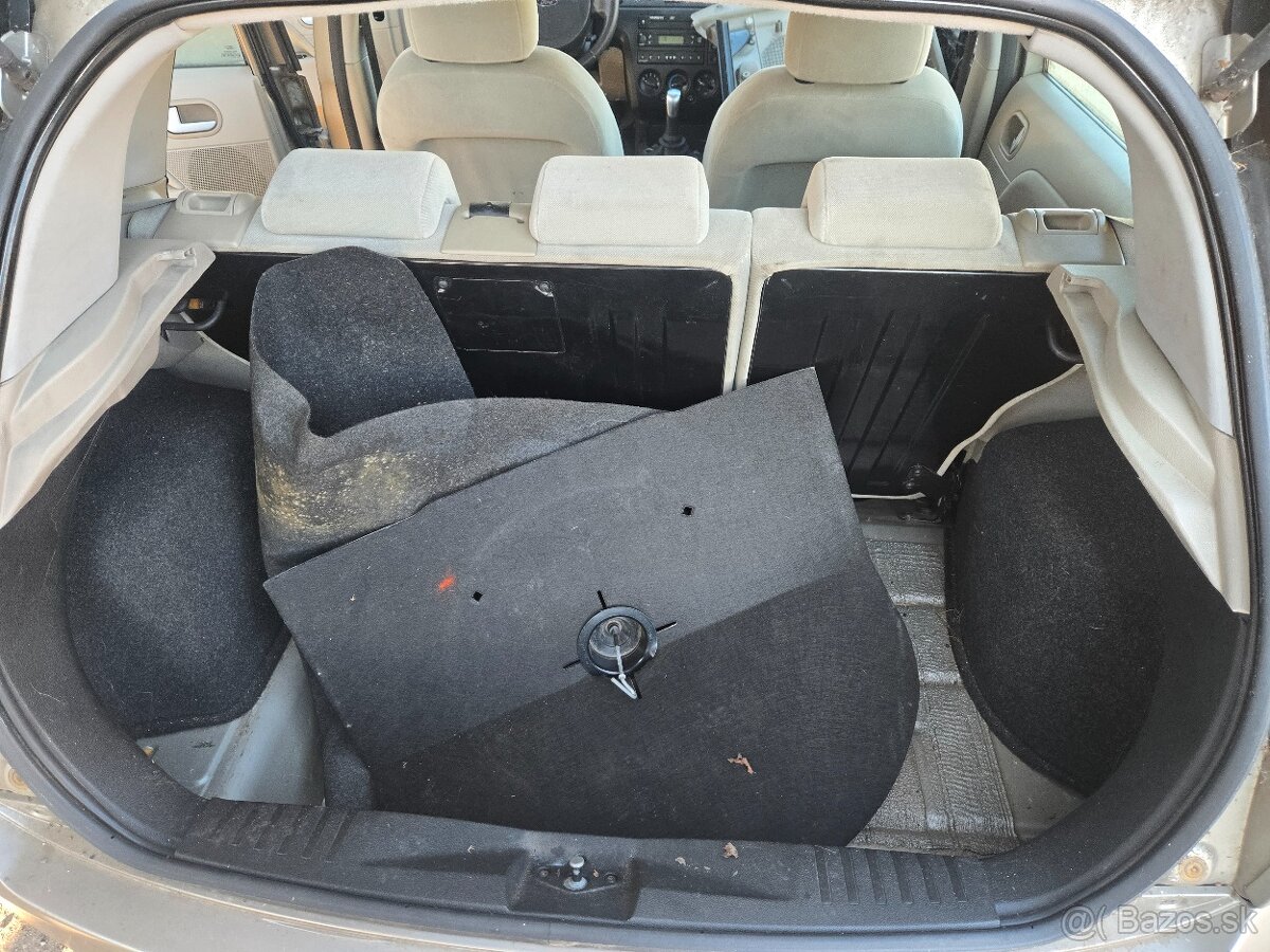 Rozpredám na diely _ Ford fiesta 1.4 benzín - 9