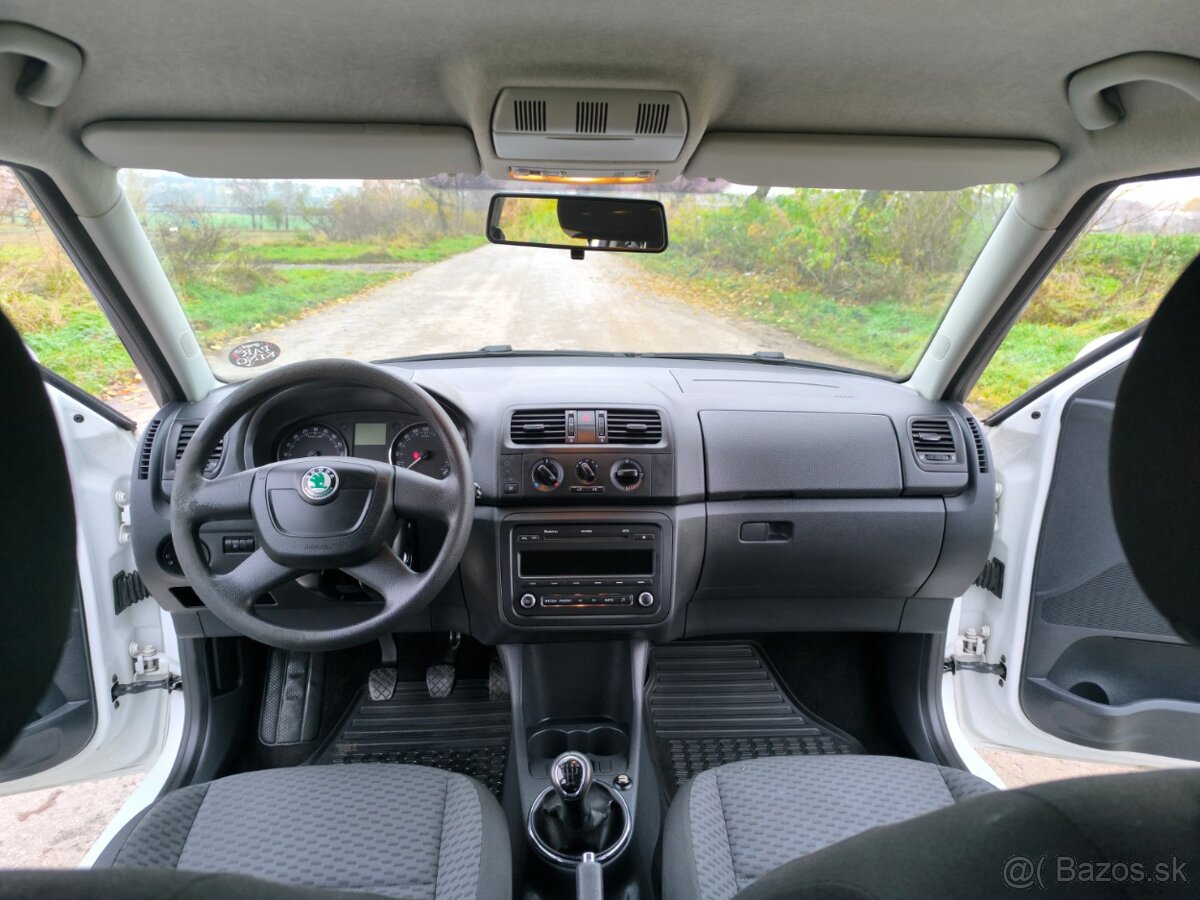 Škoda fabia II combi 1.6 tdi 55kw rok 9/2011 KM 251 700 - 9