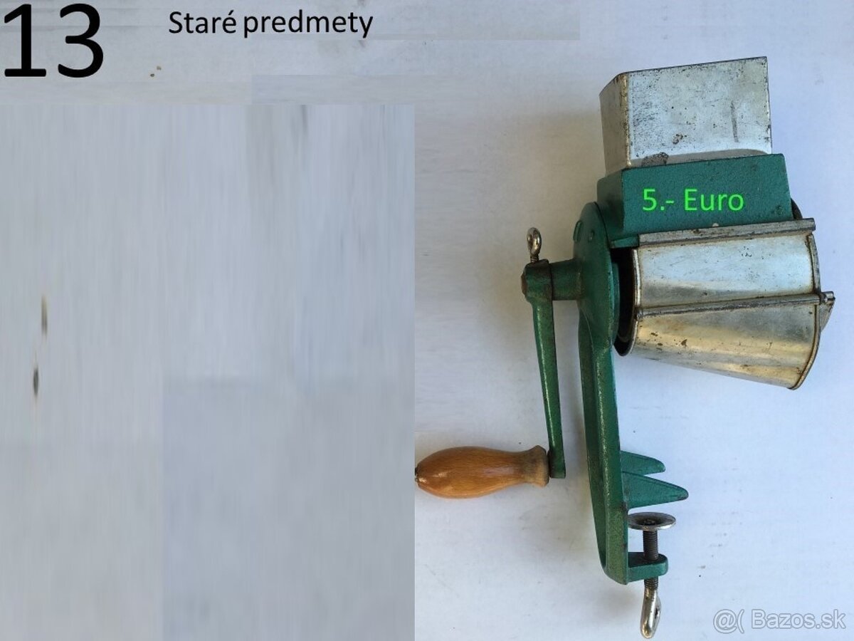 Bronzové sochy a busty, žehlička, svietnik a kovové veci - 9