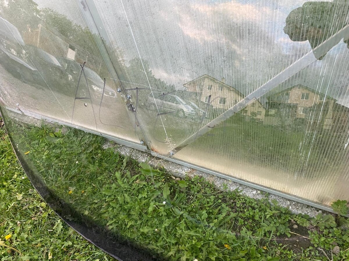 Predám čelné sklá do leon1, golf 5 passat B6, škoda octavia2 - 9