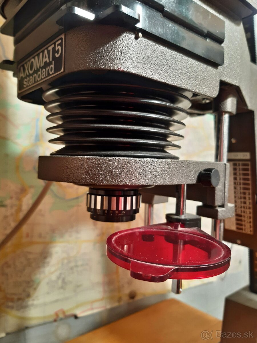 Zvětšovací přístroj Meopta Axomat 5 - 9