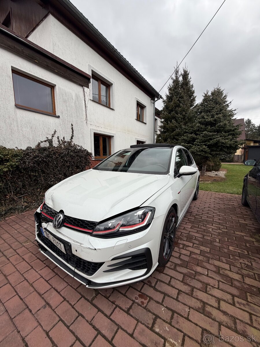 Volkswagen golf7.5 gti performance - 9
