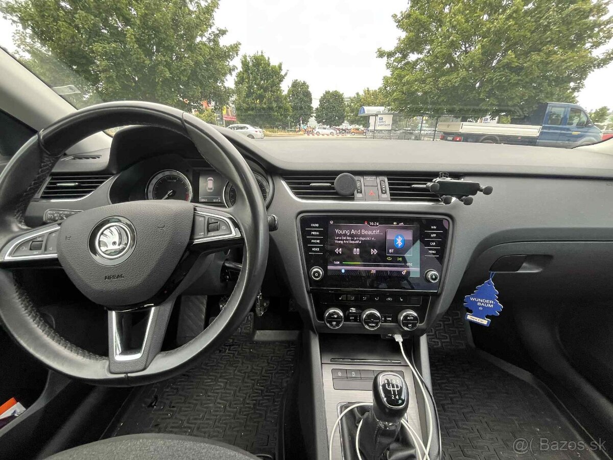 Škoda Octavia 3 - 9