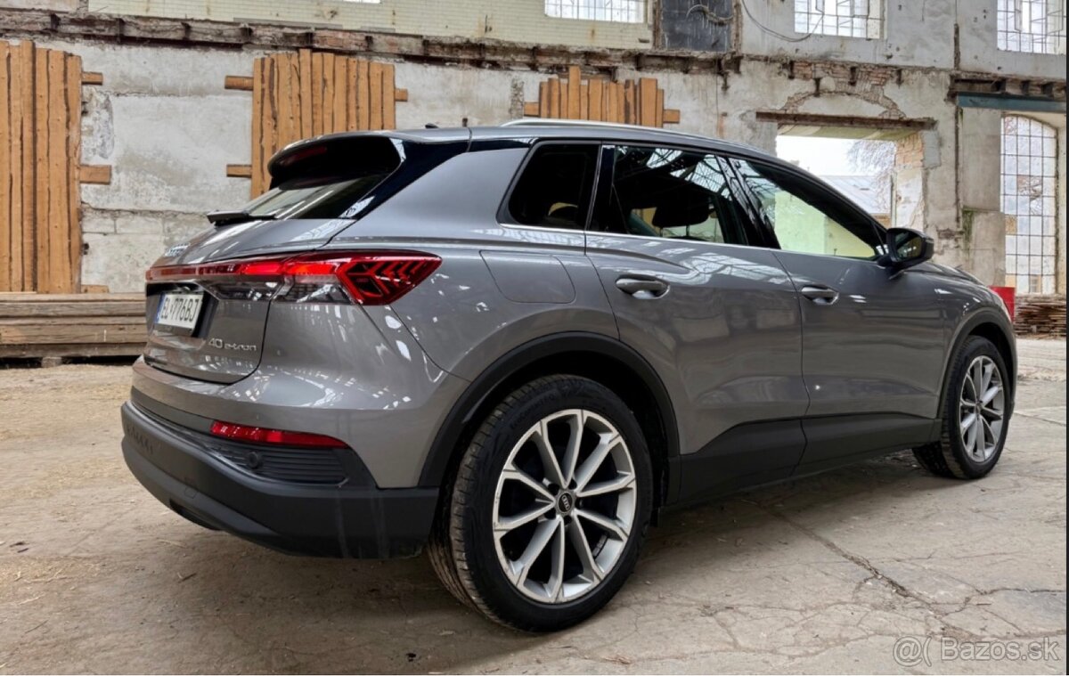 Audi Q4 e-tron - 9