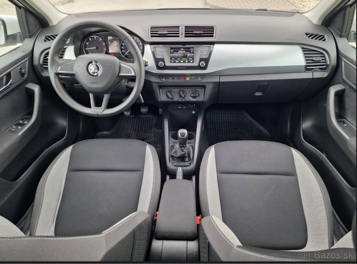 Škoda Fabia 1.0 TSI Ambition - 9