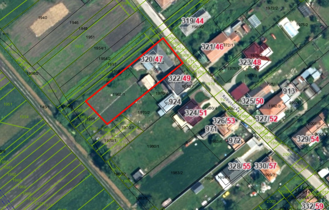 Dulovce - RODINNÝ DOM so 700 m2 POZEMKOM - 9