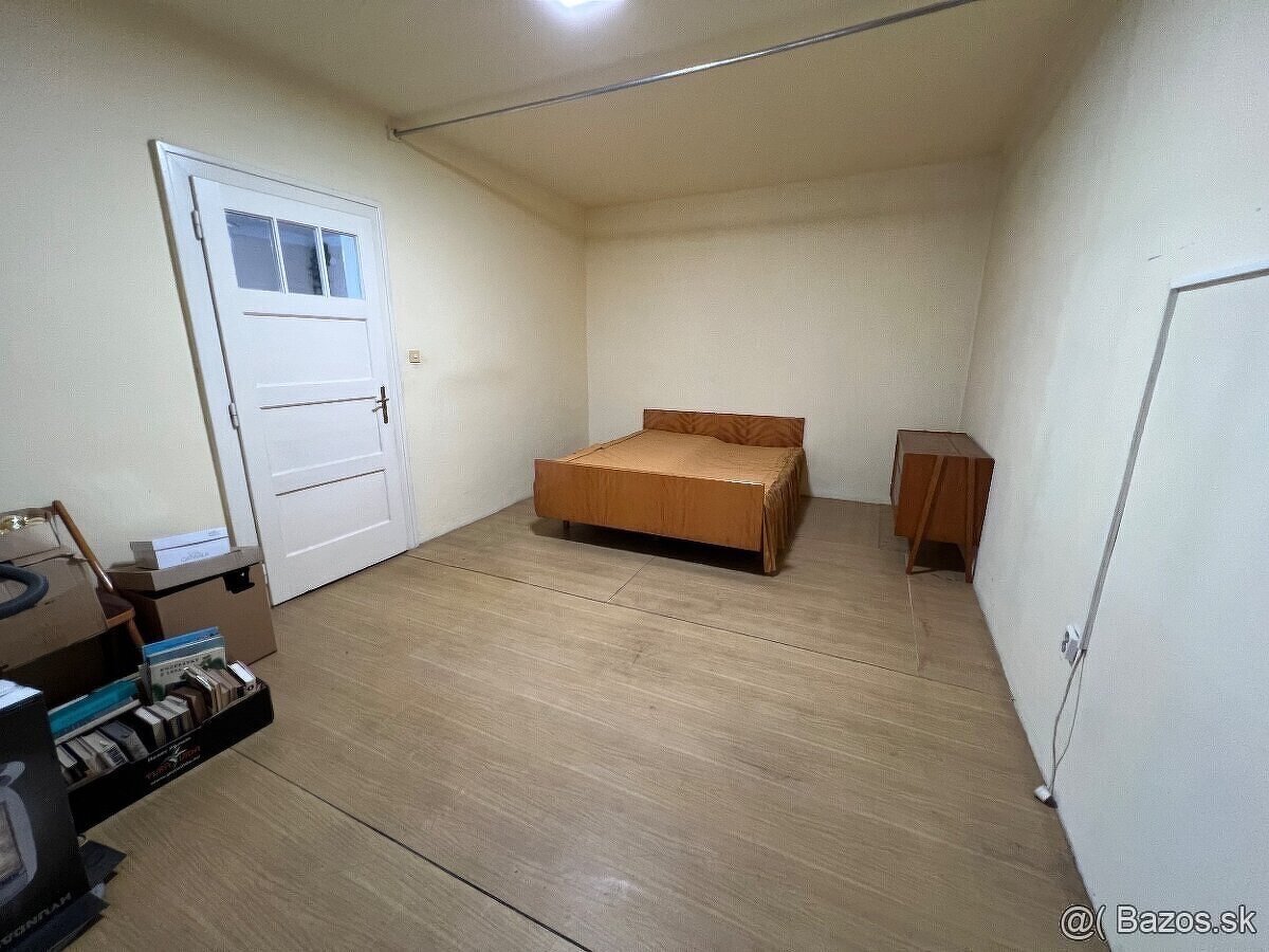 Na predaj rodinný dom, Nové Zámky - 9