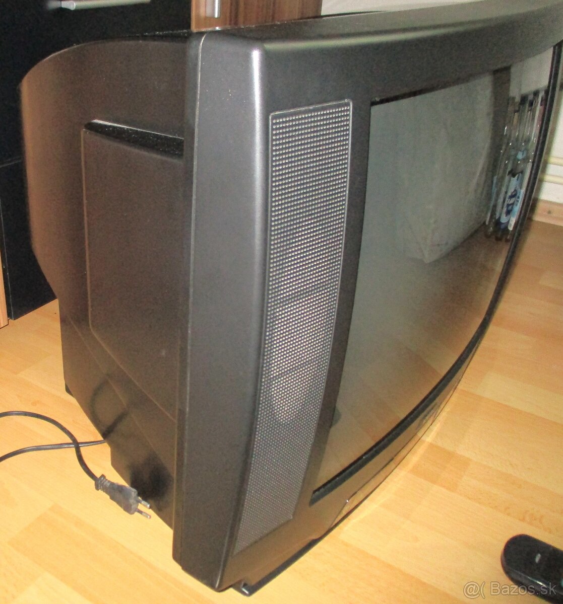 farebný televízor na diaľkové ovládanie značky OVP CTV 2156 - 9