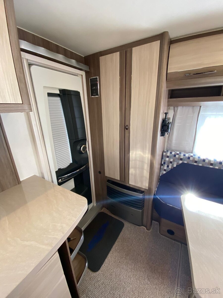 Obytny prives Hobby 440 - De luxe - 2017, predstan - 9