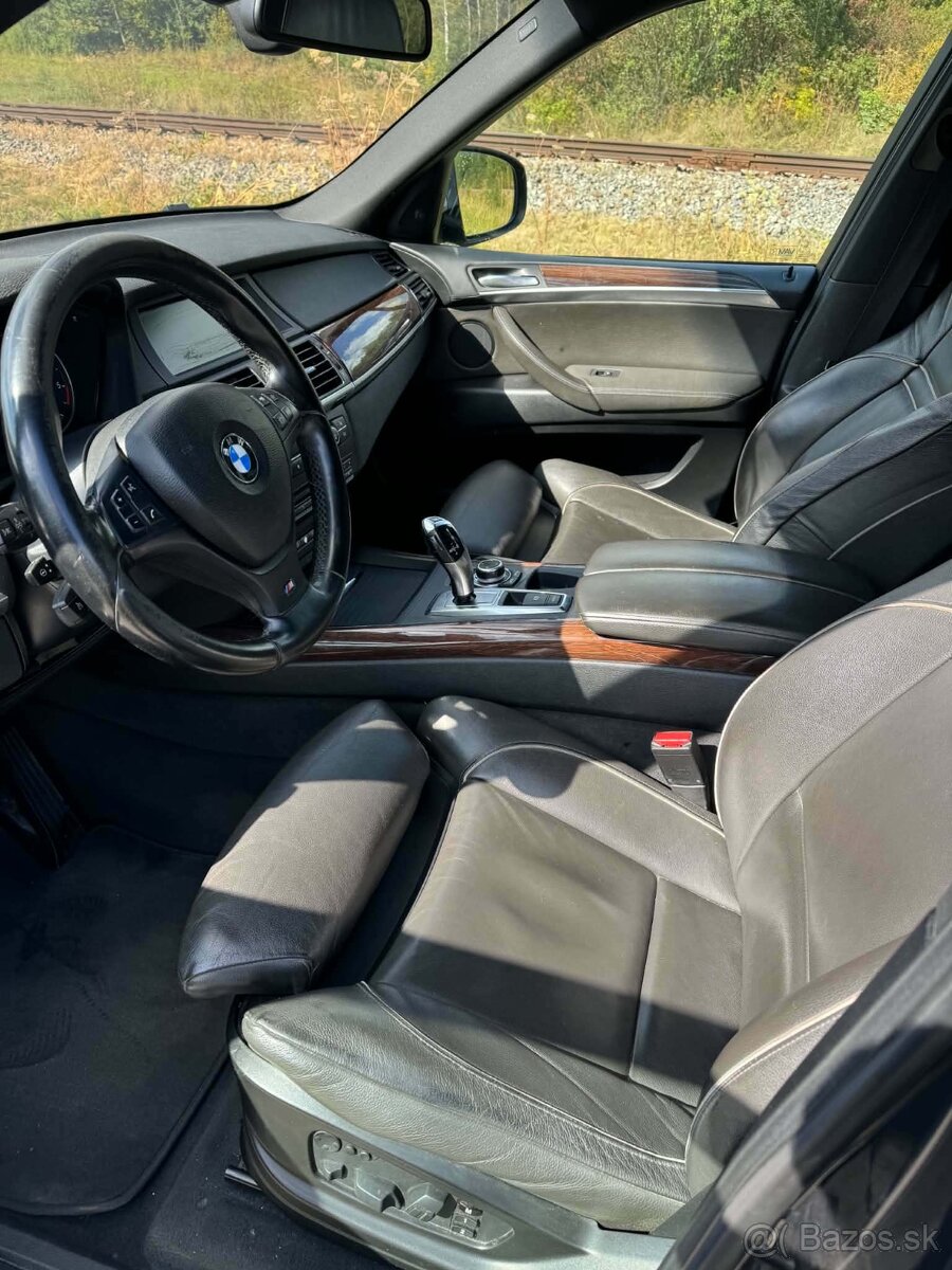 BMW X5 E70 40D xDrive 225kW Facelift RV 2012 A/T8 - 9