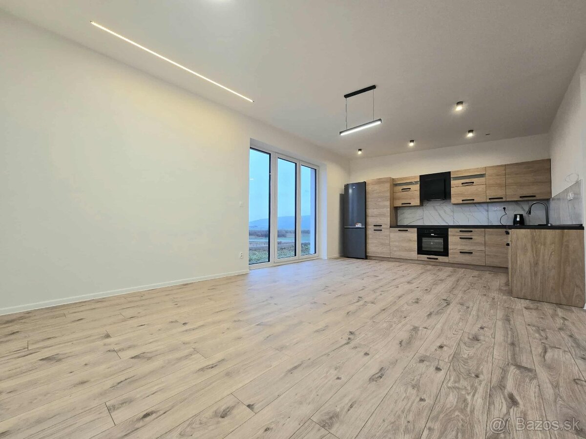 Na predaj moderná 4-izbová novostavba obec Svinia - 9