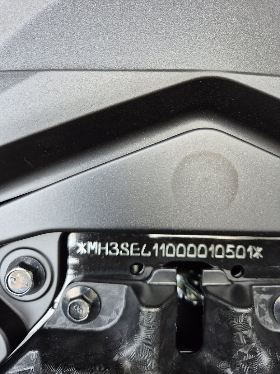 Yamaha Nmax 125cm³ - 9