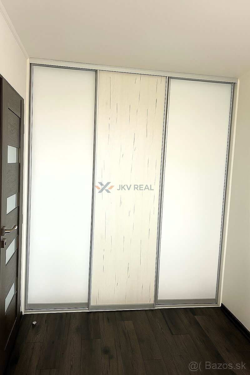Na prenájom 3 - izbový kompletne zrekonštruovaný byt ul. Puš - 9