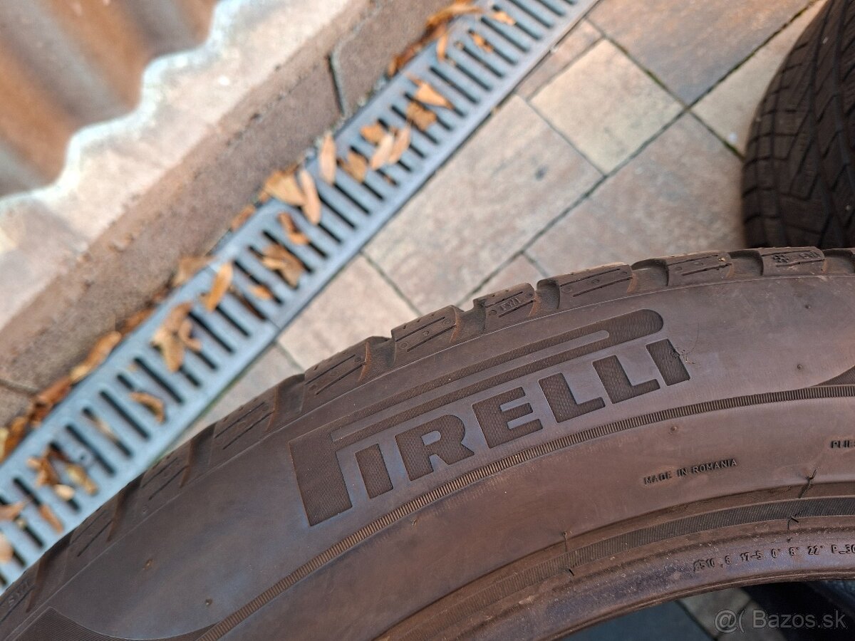 Predám zimné pneu.Pirelli dvojrozmer-R20 - 9
