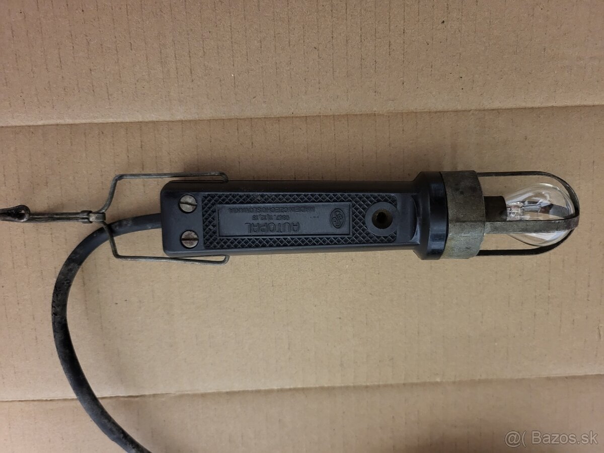 Diely,doplnky Škoda a iné - 9