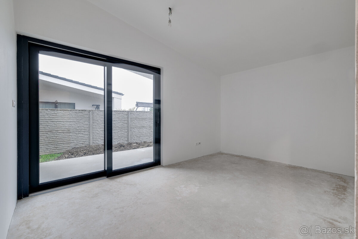 Nový rodinný dom blízko Bratislavy, kvalitné materiály - 9