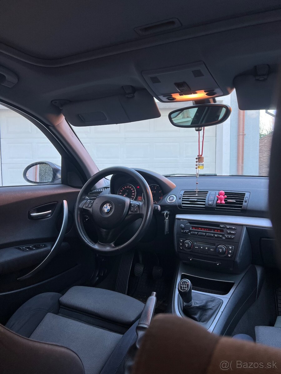 BMW Rad 1 E87 120d M47 - 9