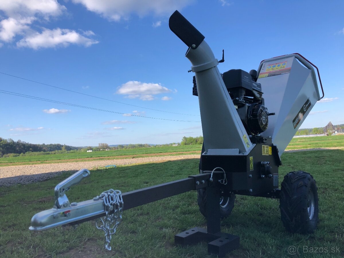 Štiepkovač dreva LUMAG, šírka rezu 15 cm, z Nórska, 16 km, 2 - 9