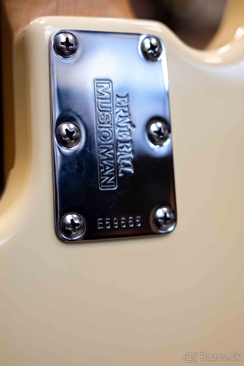 Music Man Stingray Classic 2007 - 9