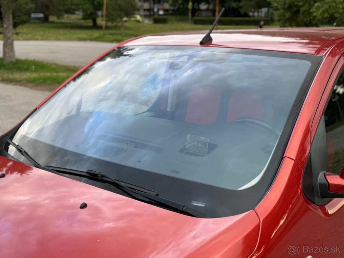 PEUGEOT EXPERT TRAVELLER 2.0 HDI - 9