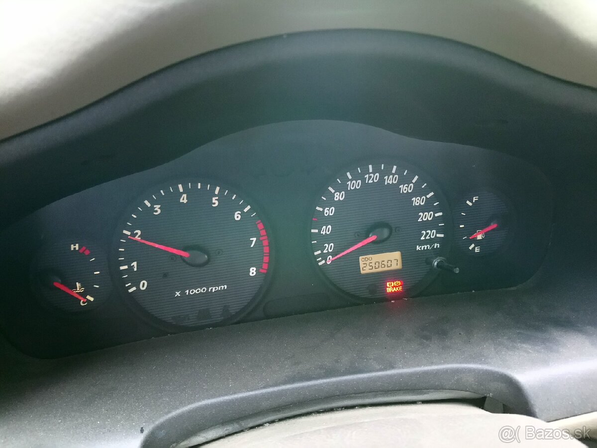 Hyundai santa Fe 2.4, 4x4, benzín + plyn - 9