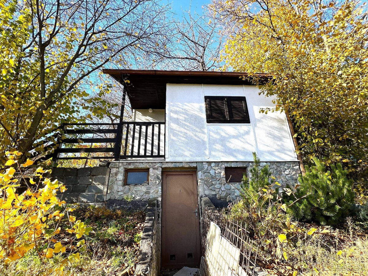 PREDAJ záhrada 407m² s CHATKOU Návojovce Partizánske - 9