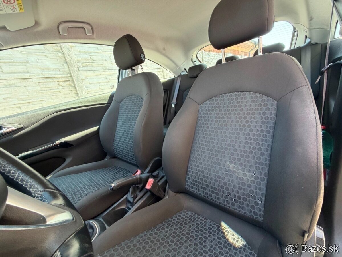 Opel Corsa -E - 9