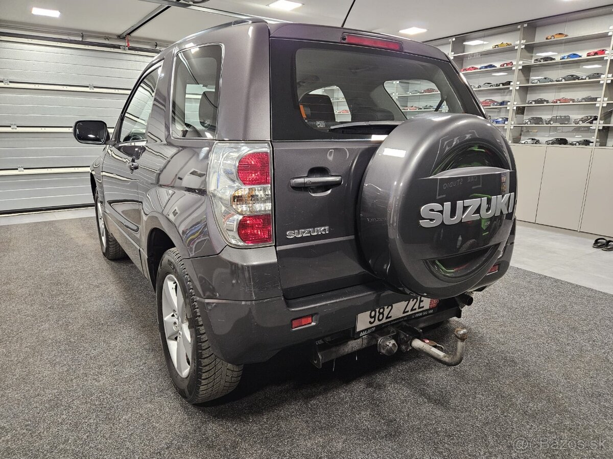 Suzuki Grand Vitara 2.4 benzín 2009 - 9