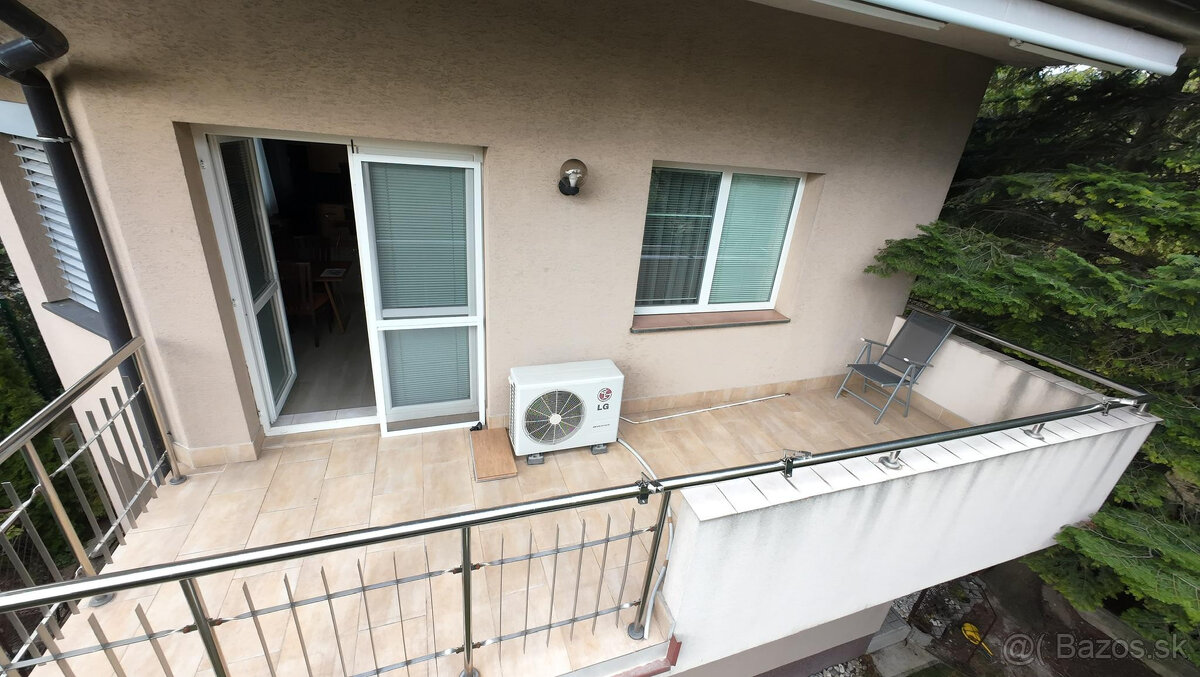 Na predaj Dvojgeneračný rodinný dom s dvomi vchodmi 2 a 5 iz - 9