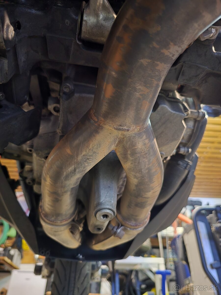 BMW S1000XR r.v. 2016 - 9