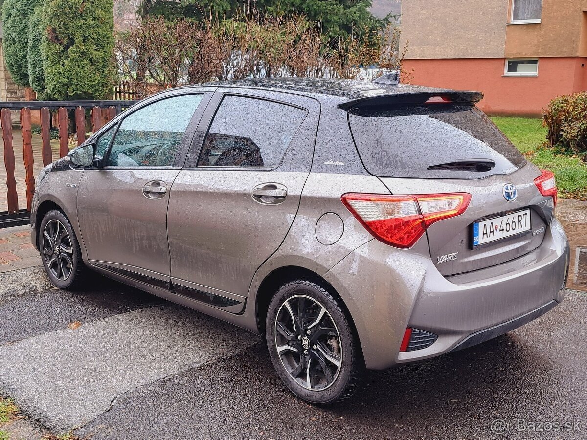 Toyota Yaris Hybrid 2018 Facelift 4-valec - 9