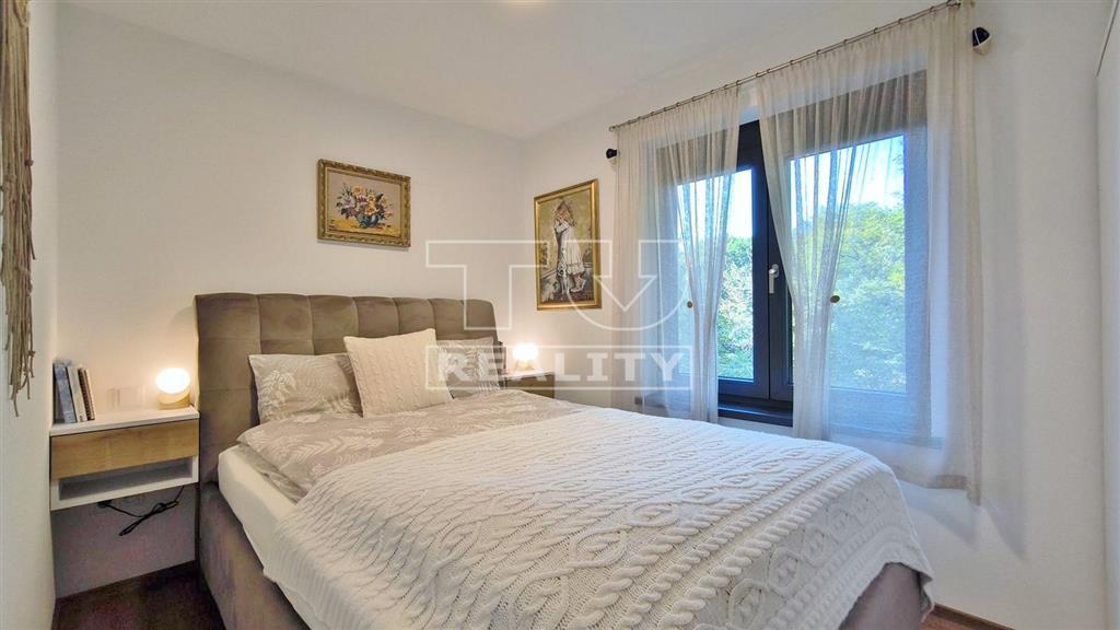 Luxusná, celoročná chata • moderné technológie v srdci... - 9