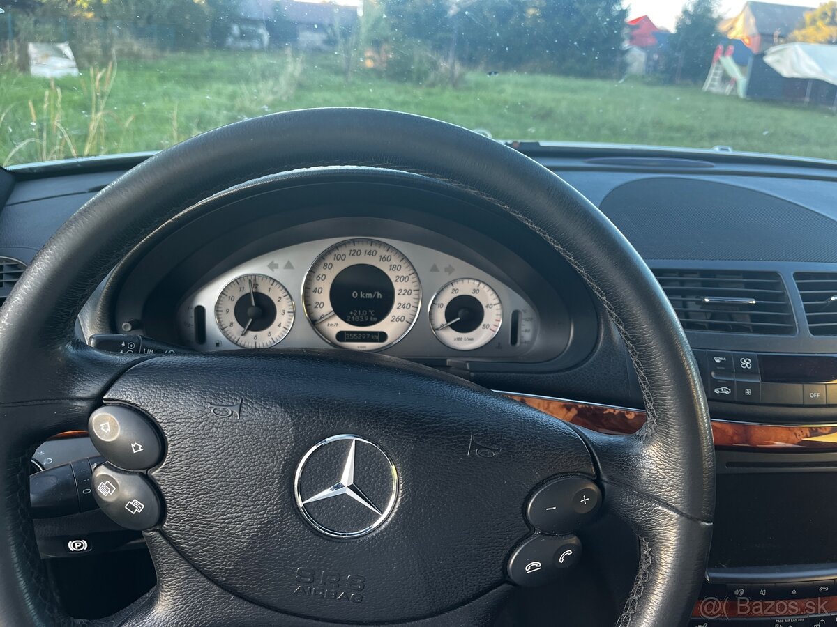 Predám Mercedes Benz E320cdi - 9