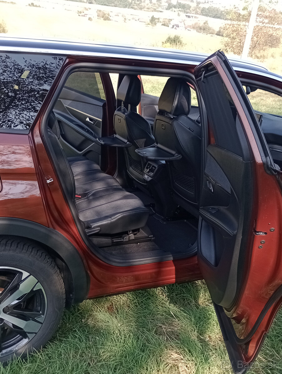 Peugeot 5008_1.5cm3_96kW, automat, 2023 - 9