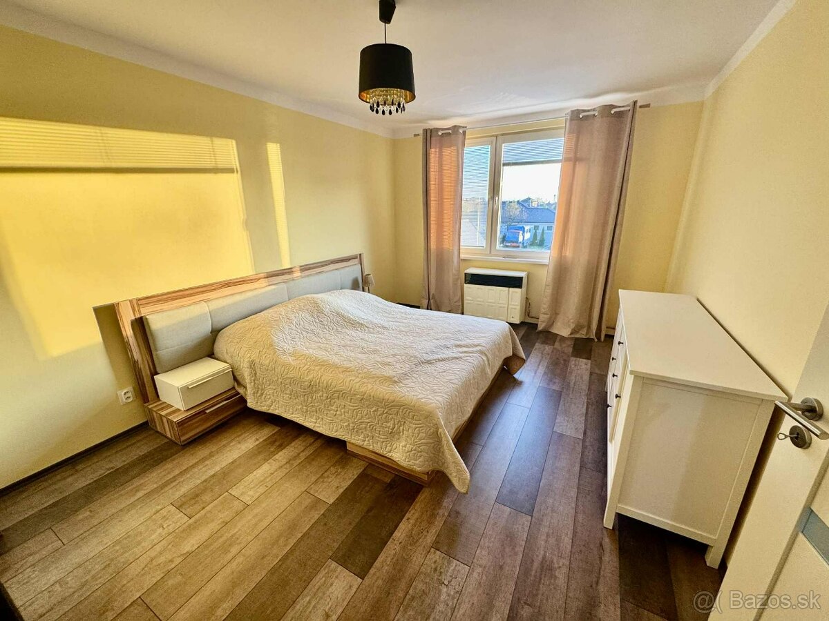 Predám moderný 4i dom v lokalite Kolárovo - 9