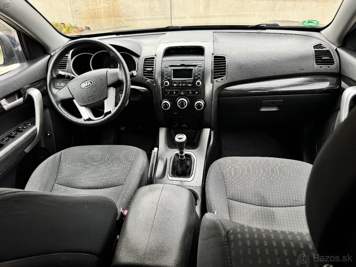 Kia Sorento Sorento 2.2 CRDi 4WD 7-miestne - 9