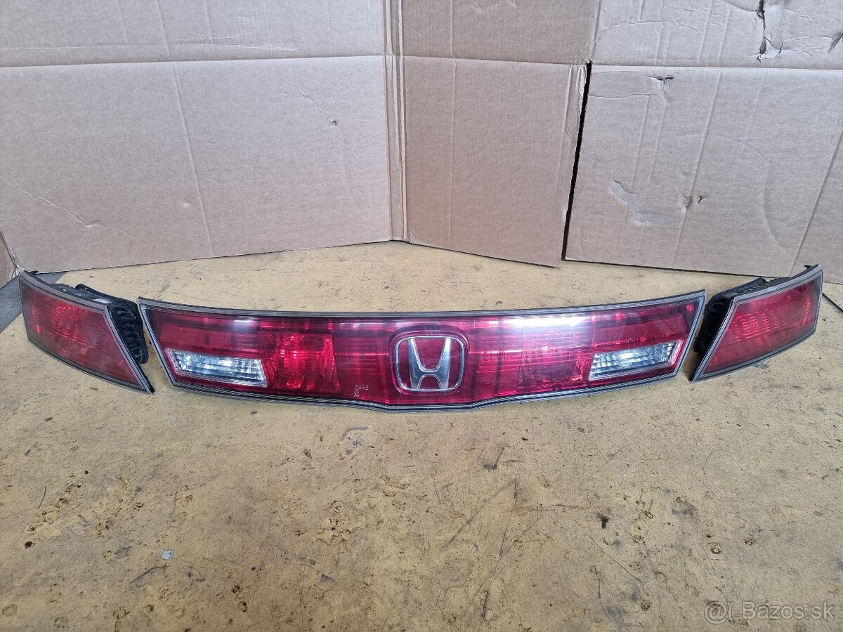 Honda Civic VIII UFO zadné svetlo - 9