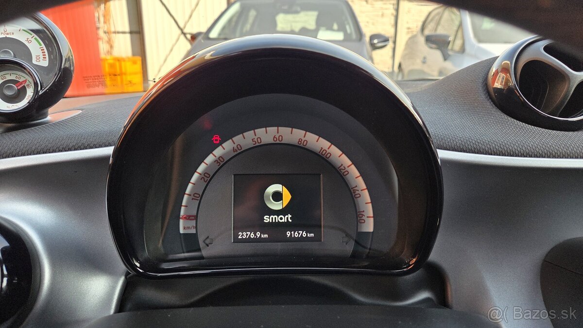 Smart EQ Fourfour - 9