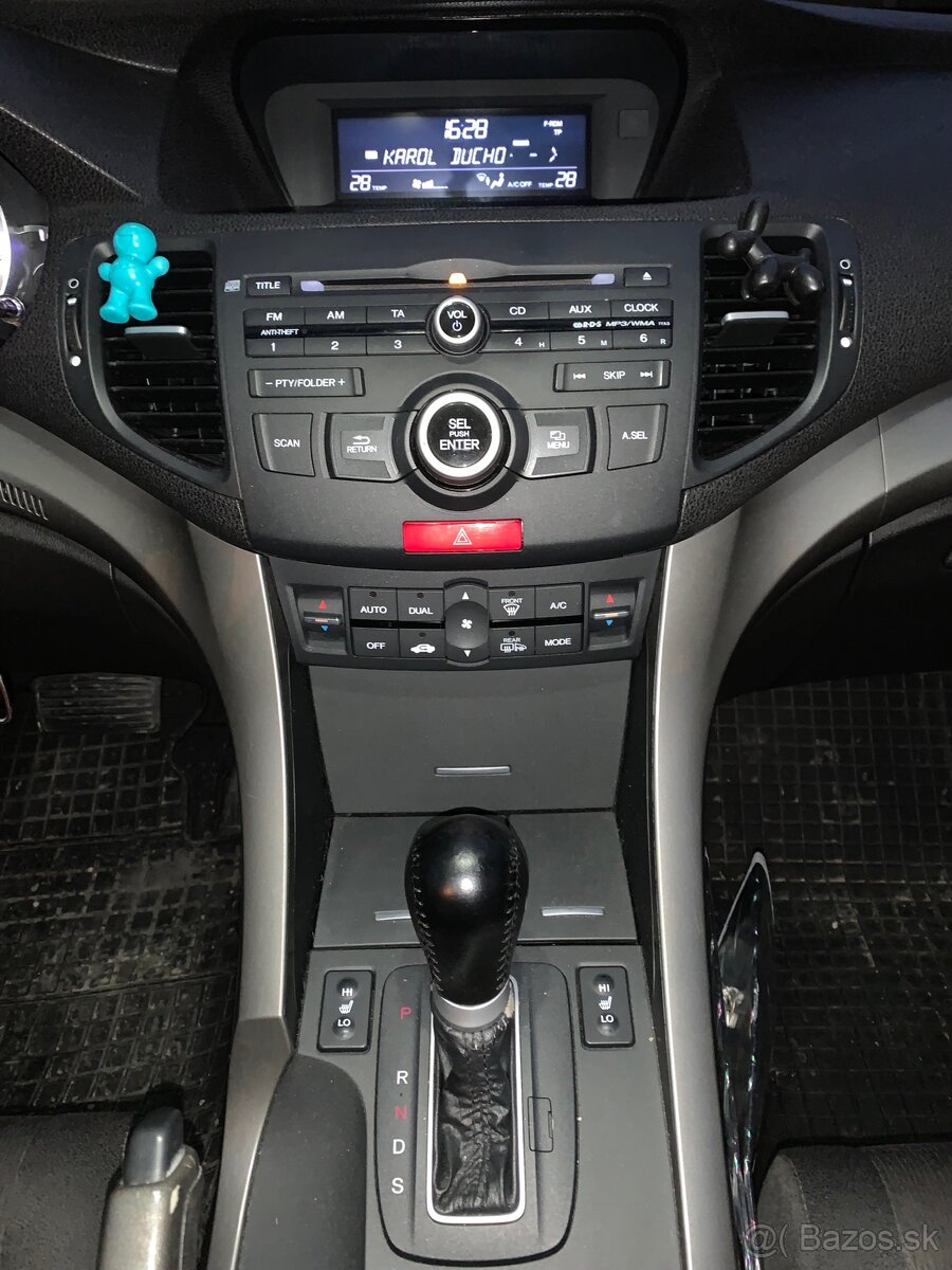 Honda Accord 2.0 VTEC automat - 9
