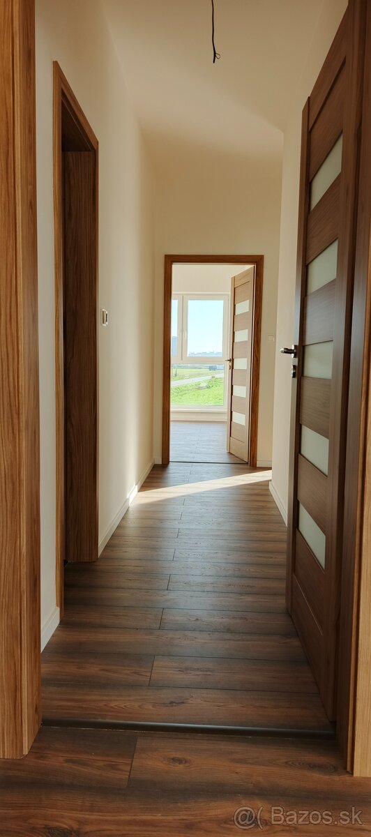 NOVÝ LUXUSNÝ 3IZBOVÝ BYT DIAKOVCE-ŠALA - 9