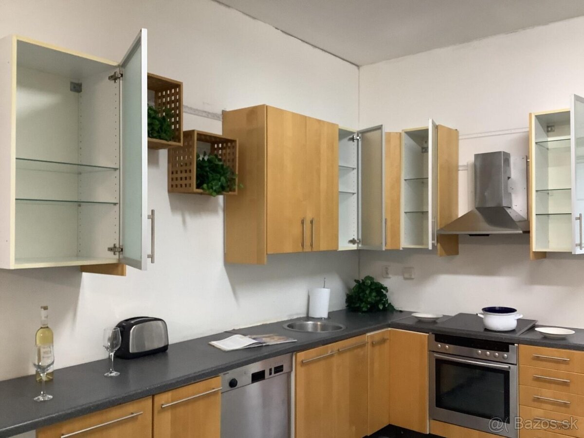 Nadčasová kuchyňa GRÉTA - 9