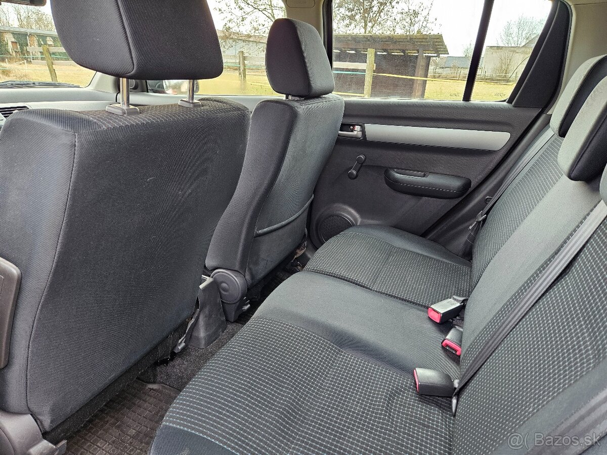 Suzuki swift 1.5 VVT 117 000 km - 9